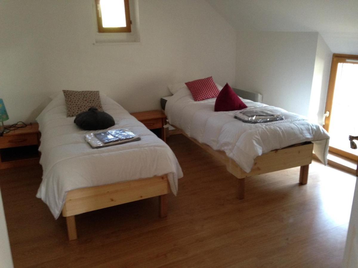 Maison de centre ville 4 à 6 personnes Précigné Extérieur photo
